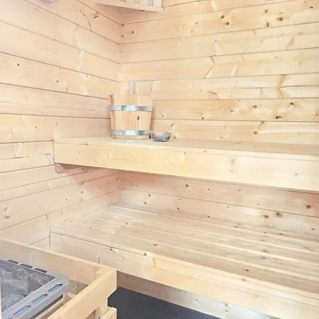Black Forest I Sauna Auf Dem Balkon I Boxspring I Ausblick I Wasserfaelle, Haengebruecke & Rodelbahn Im Ort I Garage Im Haus アパート *
